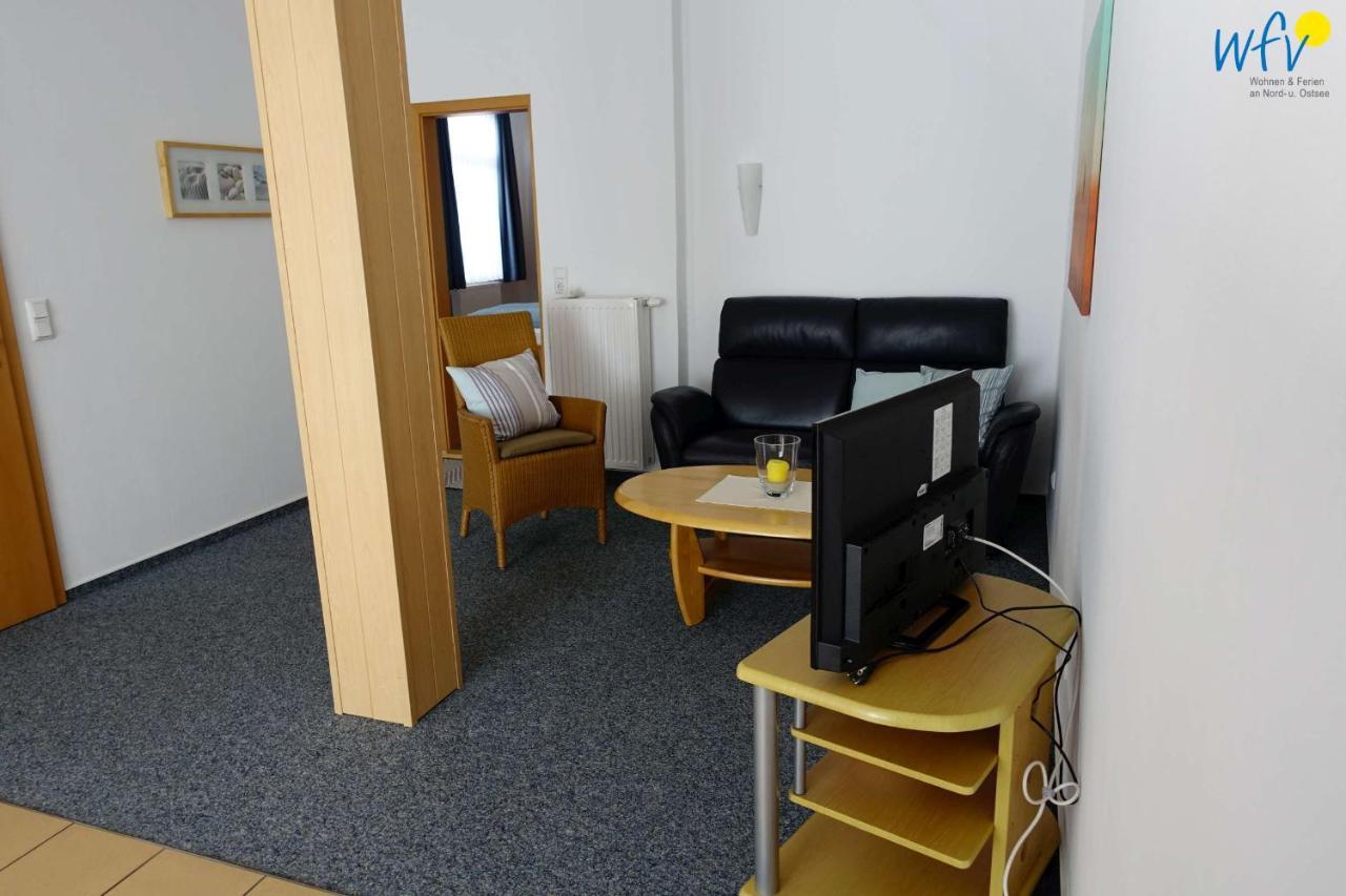 Stine'S Hus Ferienwohnung 2 ボルクム エクステリア 写真